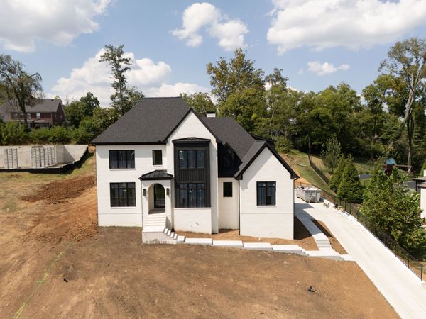 1580 Eastwood Dr, Brentwood, TN 37027