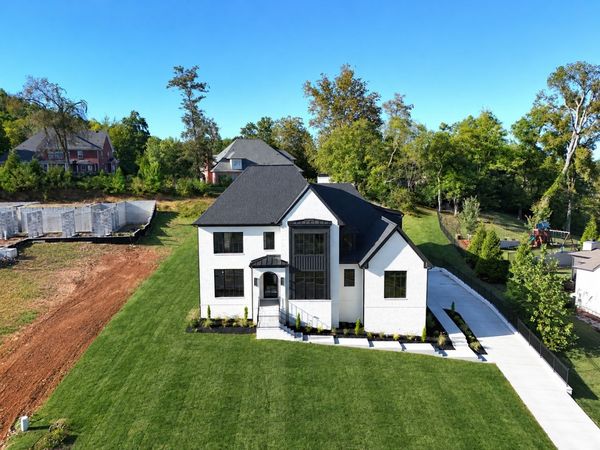 1580 Eastwood Dr, Brentwood, TN 37027