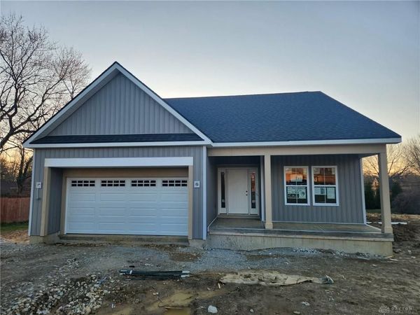 1565 N Fairfield Road, Beavercreek, OH 45432