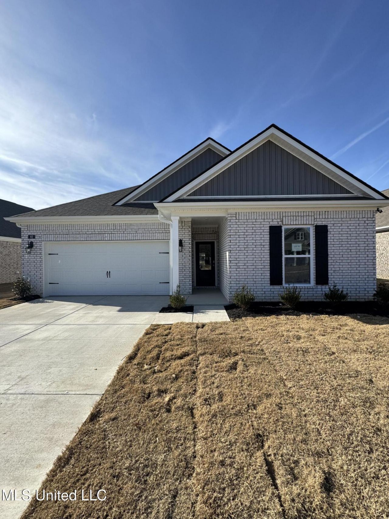 113 Harvest Dance Drive, Byhalia, MS 38611 Main Photo