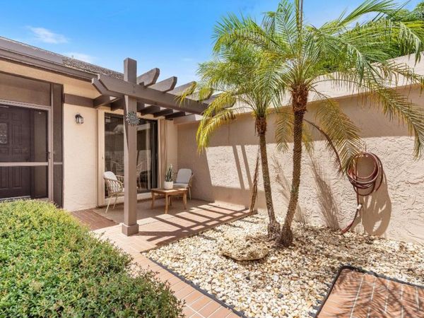 5272 Fairway Woods Drive, Unit 4113, Delray Beach, FL 33484