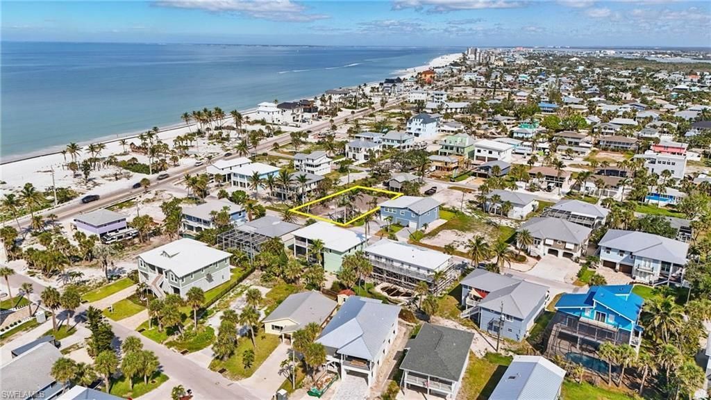121 Gulf Island Dr, Fort Myers Beach, FL 33931 Photo