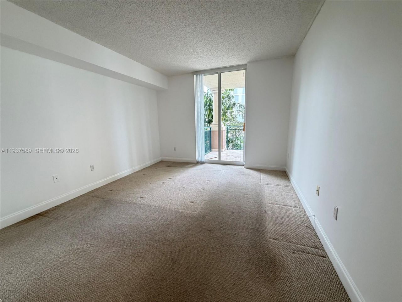 17555 Atlantic Blvd, Unit 607, Sunny Isles Beach, FL 33160 Photo