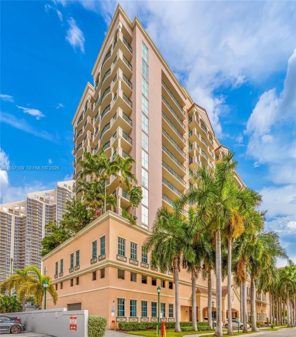 17555 Atlantic Blvd, Unit 607, Sunny Isles Beach, FL 33160 Photo