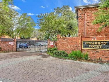 18333 Roehampton Drive, Unit 322, Dallas, TX 75252