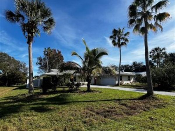 2280 81st Terrace, Vero Beach, FL 32966