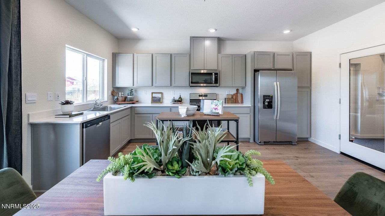 7559 Editor Drive, Reno, NV 89506 Photo