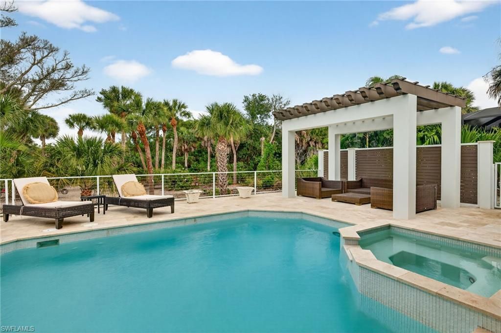 2388 Wulfert Rd, Sanibel, FL 33957 Photo