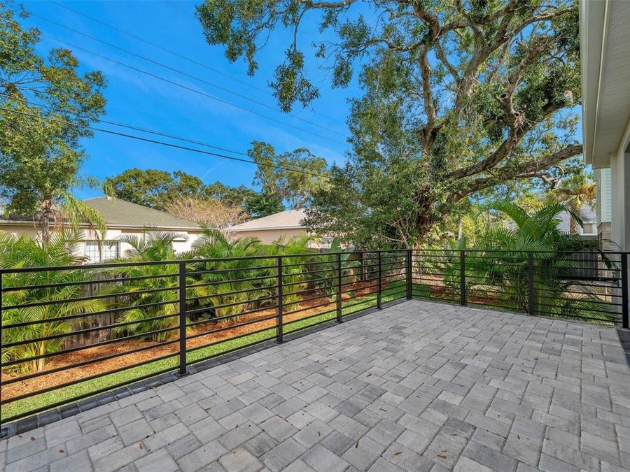 Property Image 63