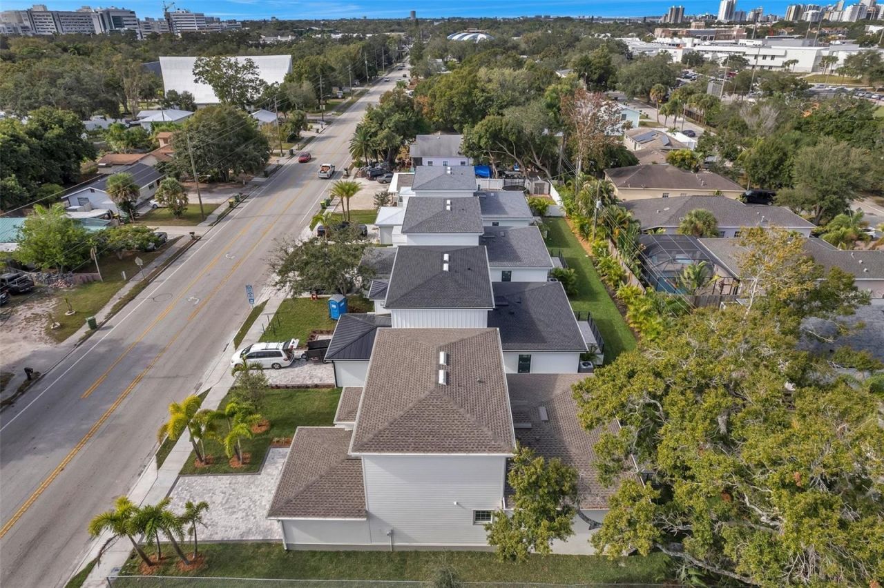 2369 Bahia Vista Street, Sarasota, FL 34239 Photo