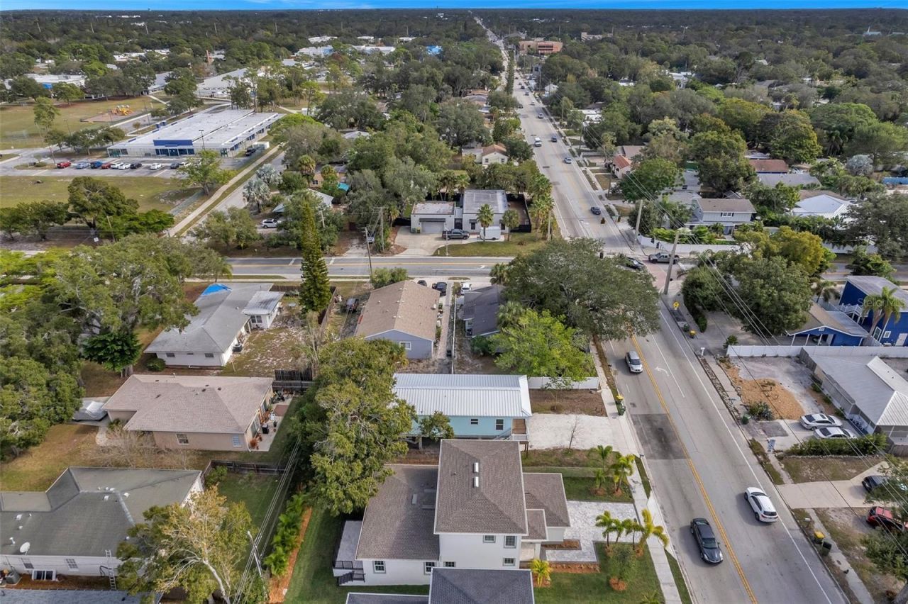 2369 Bahia Vista Street, Sarasota, FL 34239 Photo