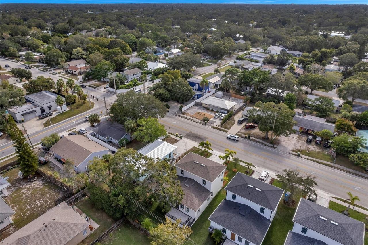 2369 Bahia Vista Street, Sarasota, FL 34239 Photo