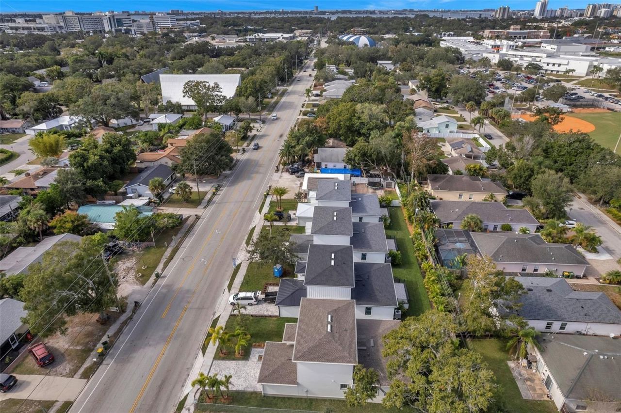 2369 Bahia Vista Street, Sarasota, FL 34239 Photo