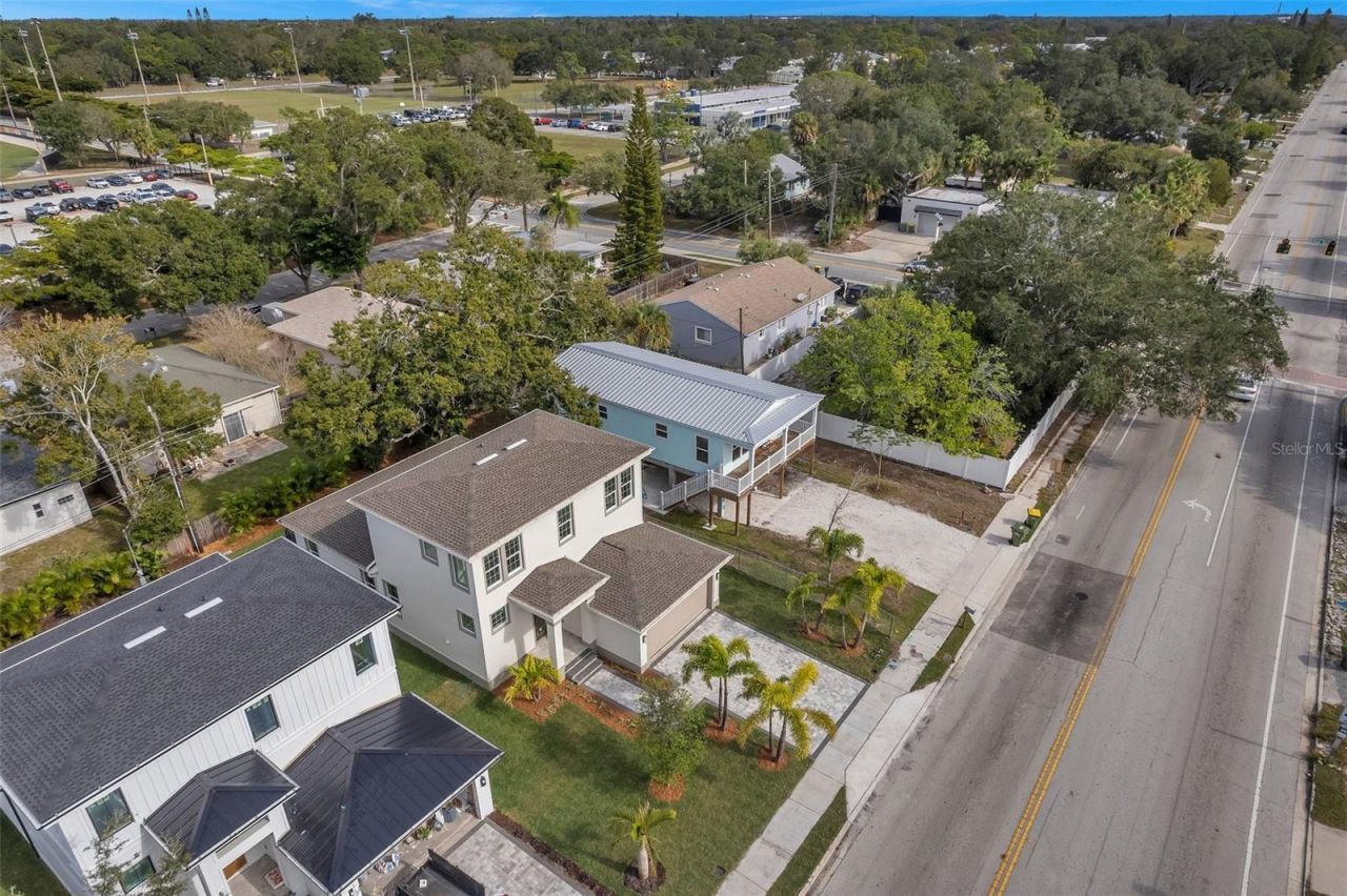 2369 Bahia Vista Street, Sarasota, FL 34239 Photo