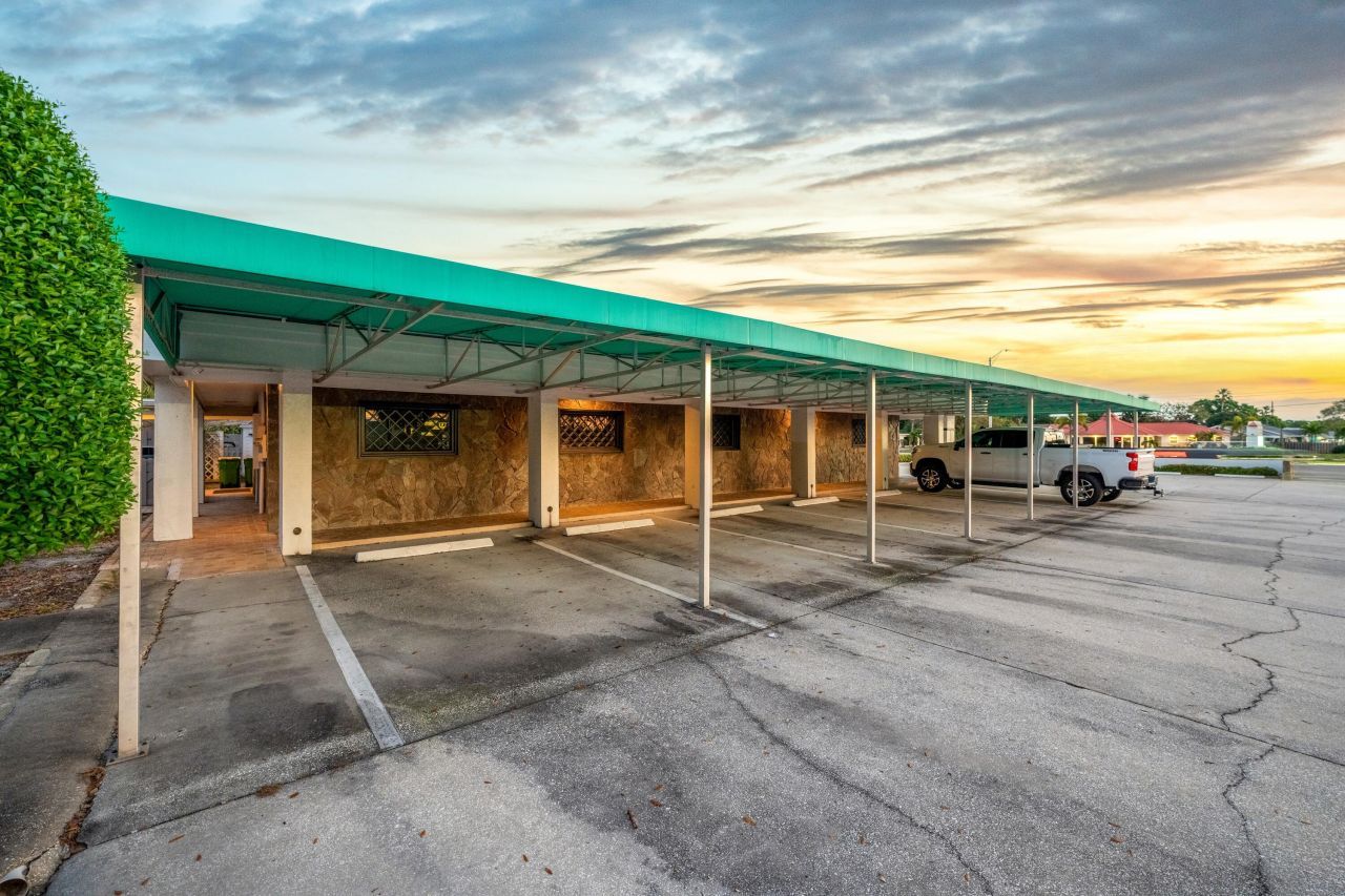 525 N Harbor City Boulevard, Melbourne, FL 32935 Photo