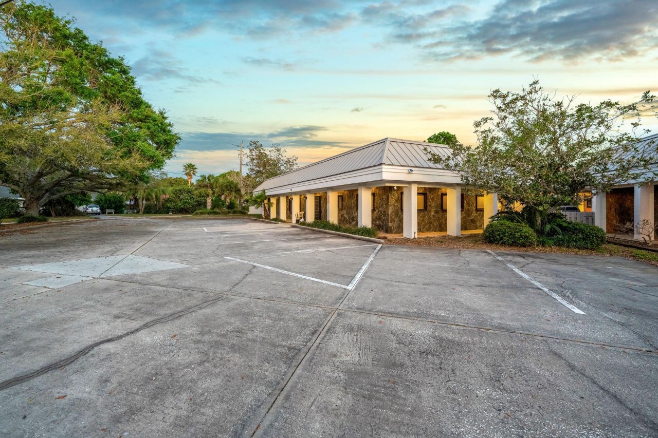 525 N Harbor City Boulevard, Melbourne, FL 32935 Photo