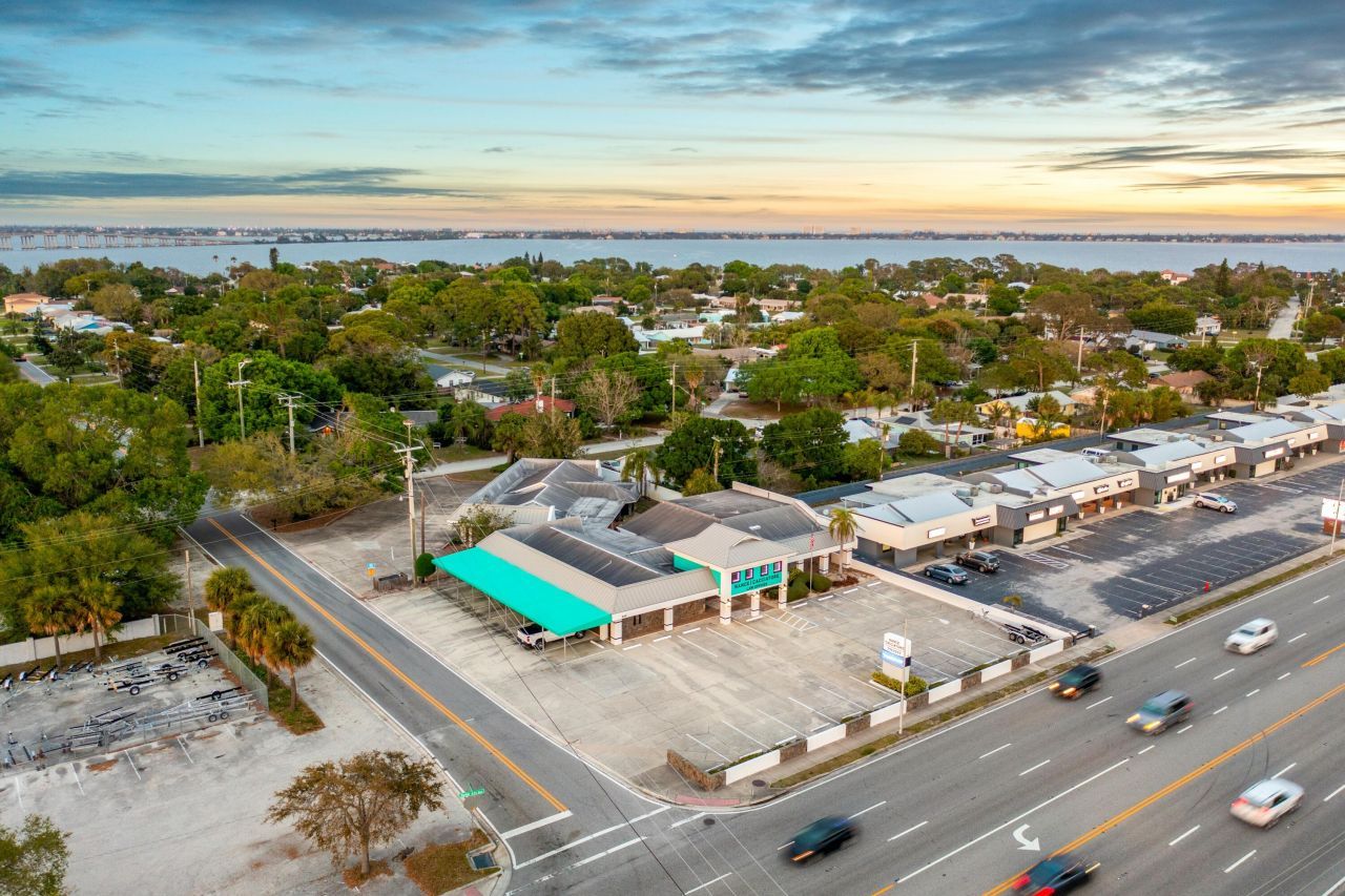 525 N Harbor City Boulevard, Melbourne, FL 32935 Photo