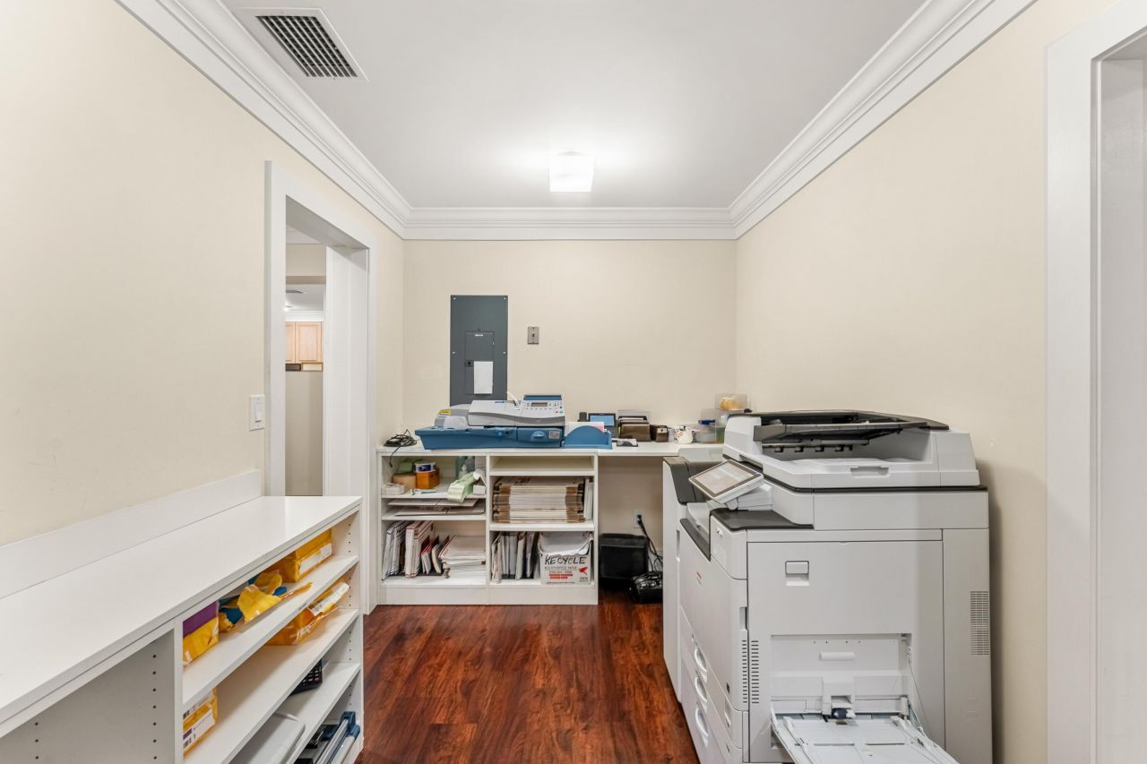 525 N Harbor City Boulevard, Melbourne, FL 32935 Photo