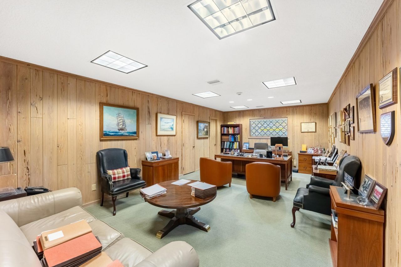 525 N Harbor City Boulevard, Melbourne, FL 32935 Photo