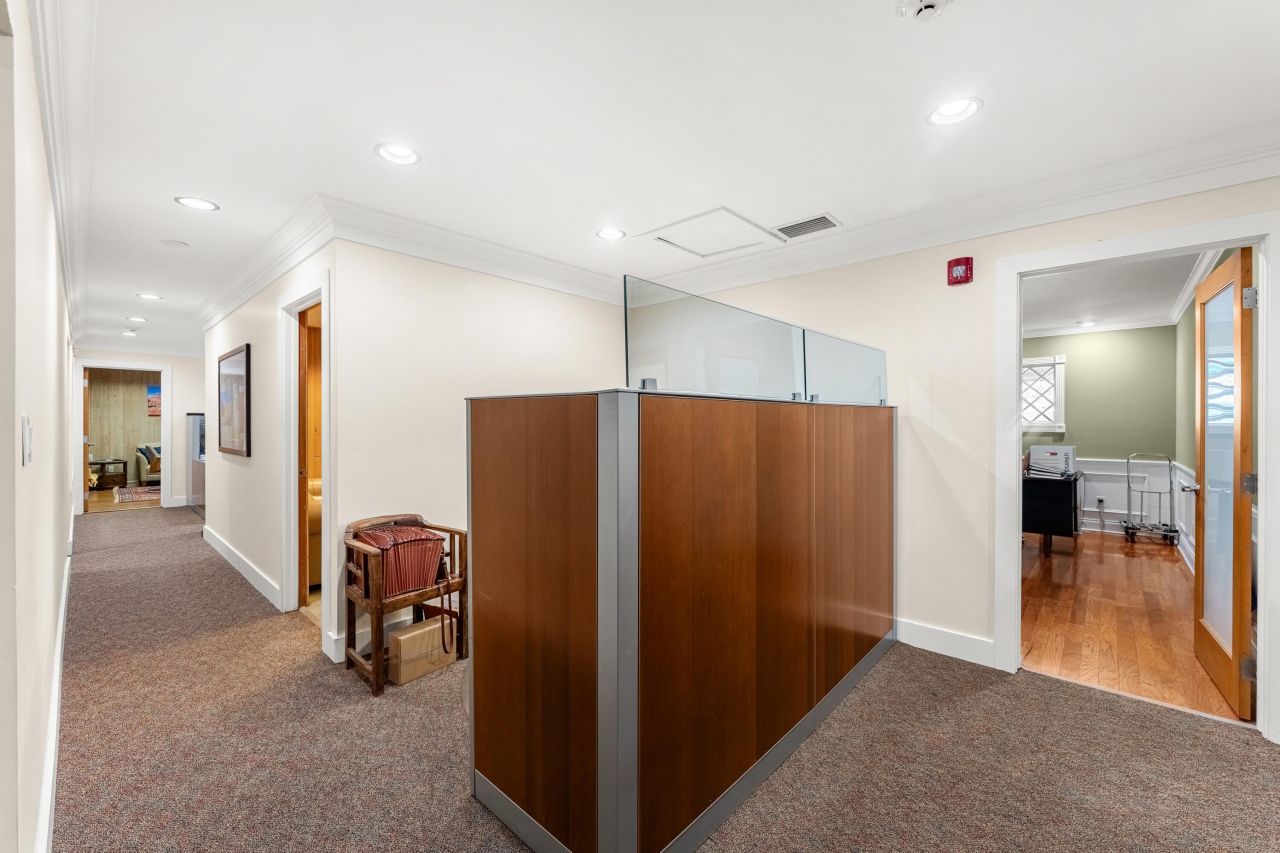 525 N Harbor City Boulevard, Melbourne, FL 32935 Photo