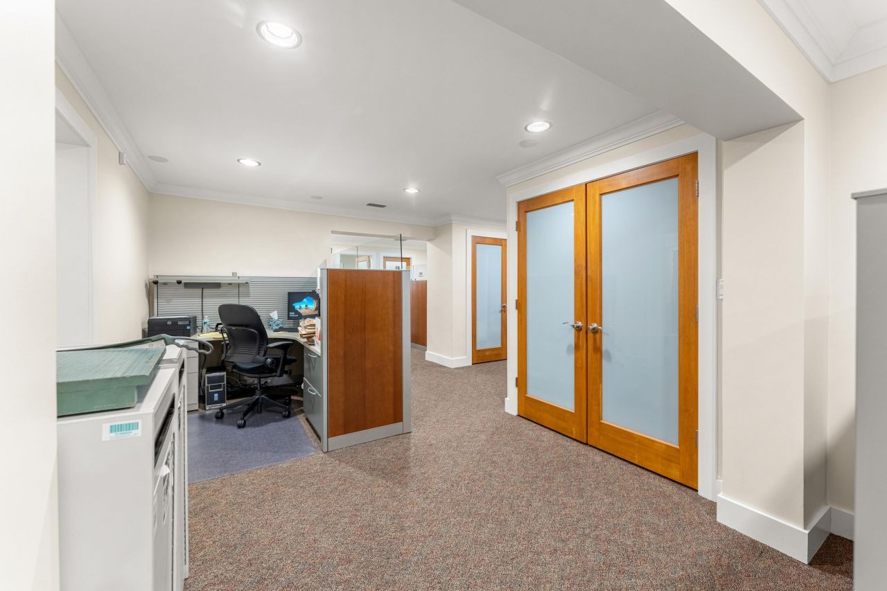 525 N Harbor City Boulevard, Melbourne, FL 32935 Photo