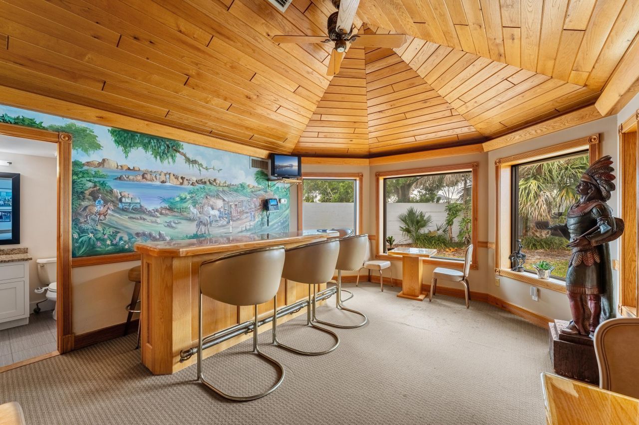 525 N Harbor City Boulevard, Melbourne, FL 32935 Photo