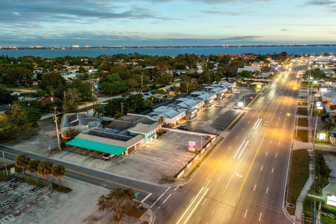 525 N Harbor City Boulevard, Melbourne, FL 32935 Photo