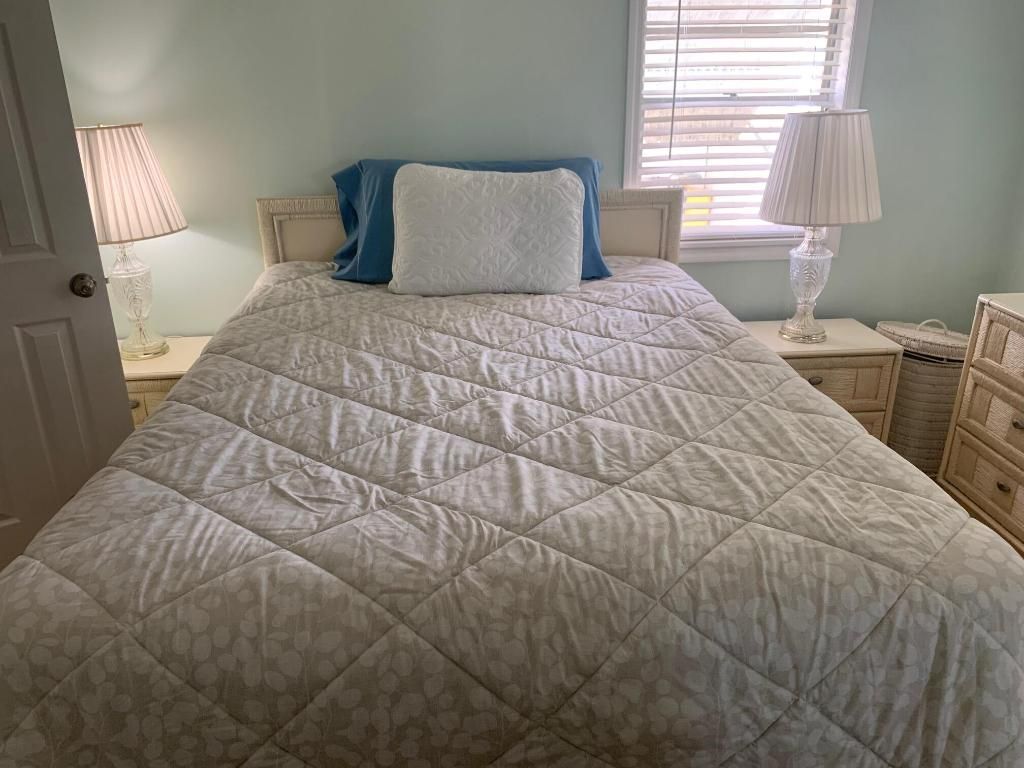 8217 SE Swan Avenue, Hobe Sound, FL 33455 Photo