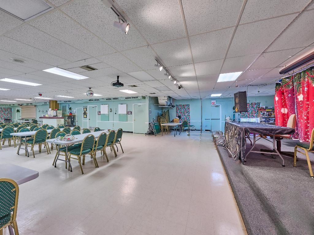 8217 SE Swan Avenue, Hobe Sound, FL 33455 Photo