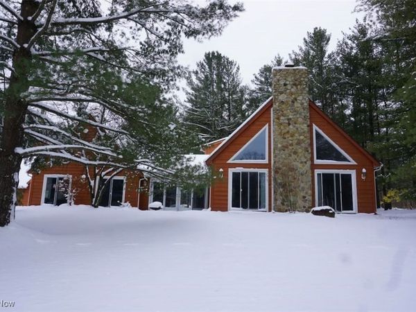 14543 Ensign Road, Burton, OH 44021