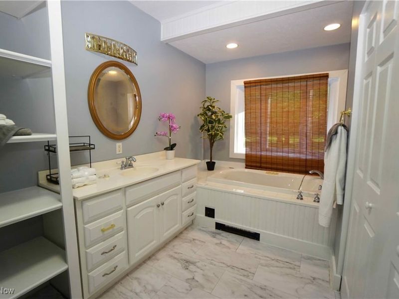 14543 Ensign Road, Burton, OH 44021 Photo 16