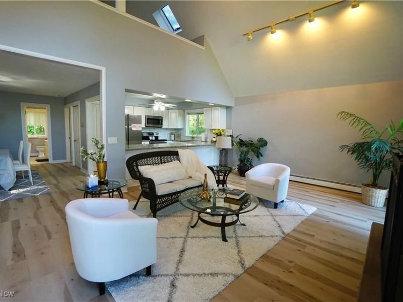 14543 Ensign Road, Burton, OH 44021 Photo 5