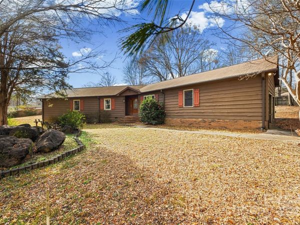 6233 Providence Court NW, Concord, NC 28027