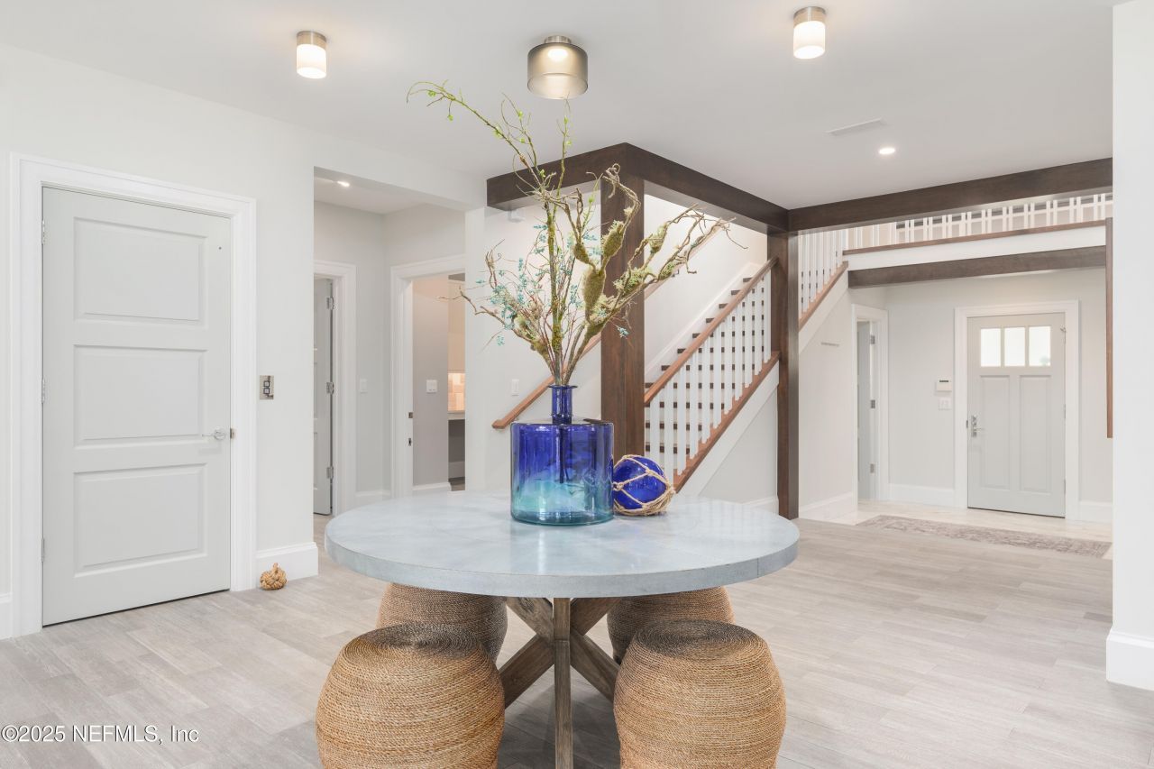 365 8th Street, Atlantic Beach, FL 32233 Photo