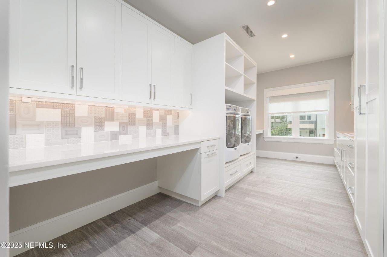 365 8th Street, Atlantic Beach, FL 32233 Photo