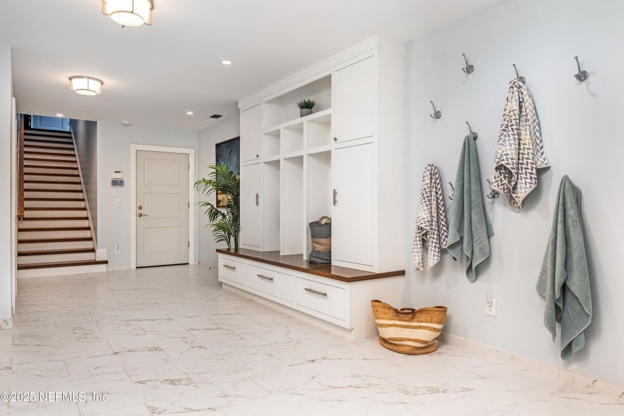 365 8th Street, Atlantic Beach, FL 32233 Photo