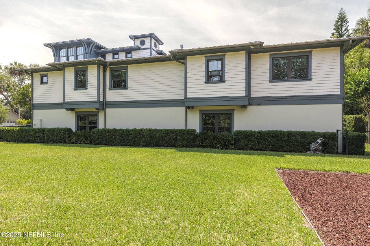 365 8th Street, Atlantic Beach, FL 32233 Photo