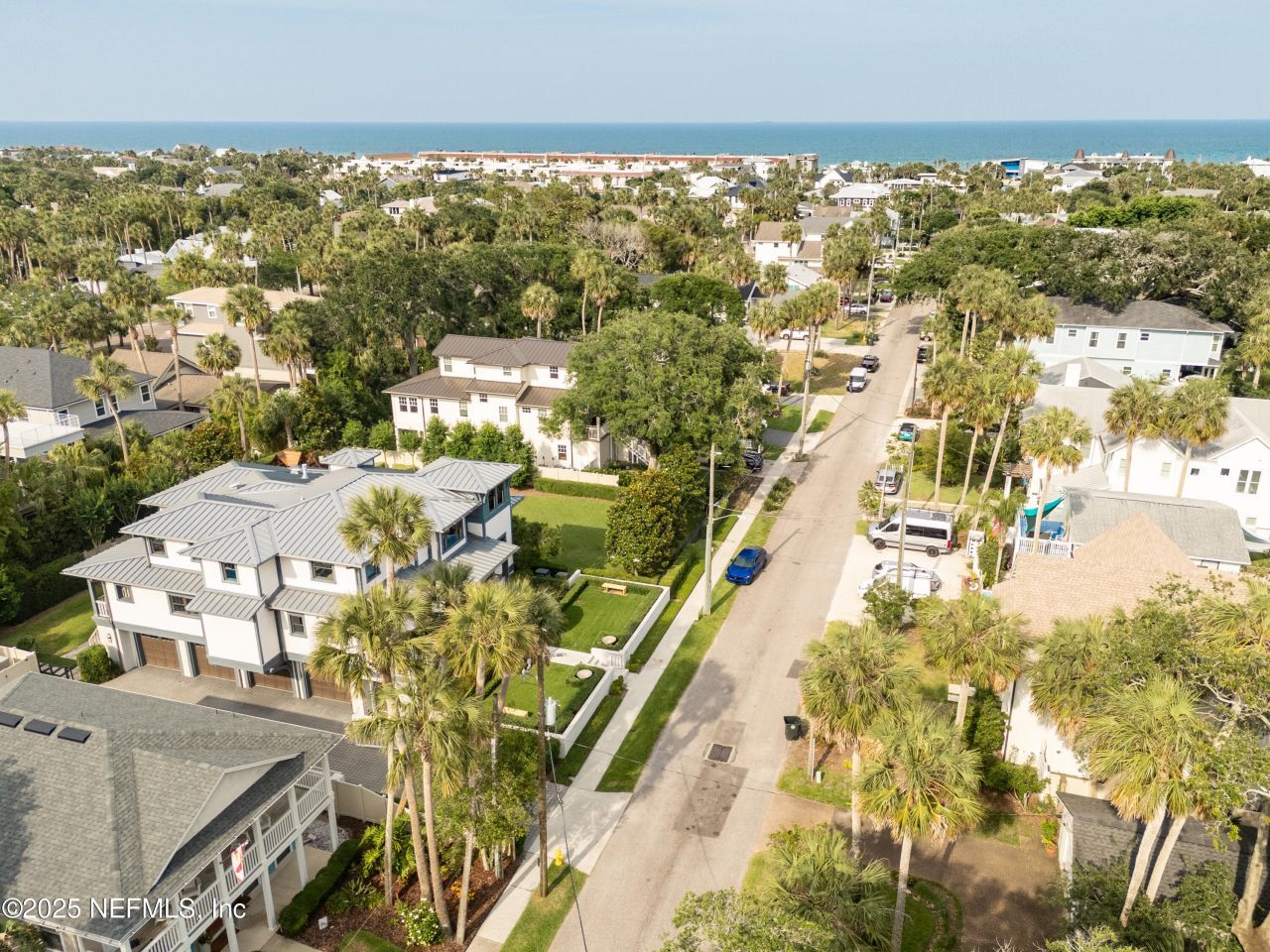 365 8th Street, Atlantic Beach, FL 32233 Photo