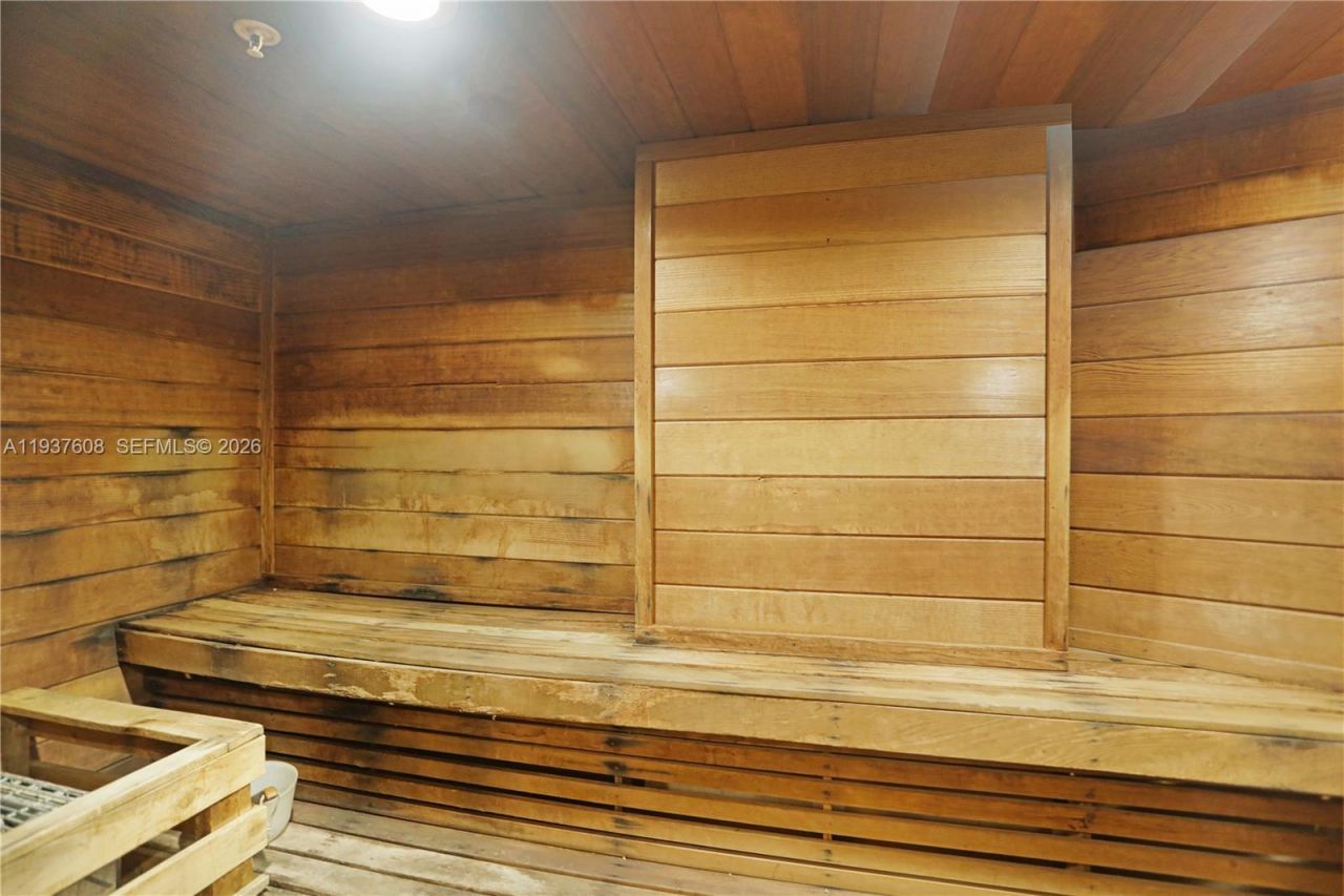 17555 Collins Ave, Unit 308, Sunny Isles Beach, FL 33160 Photo