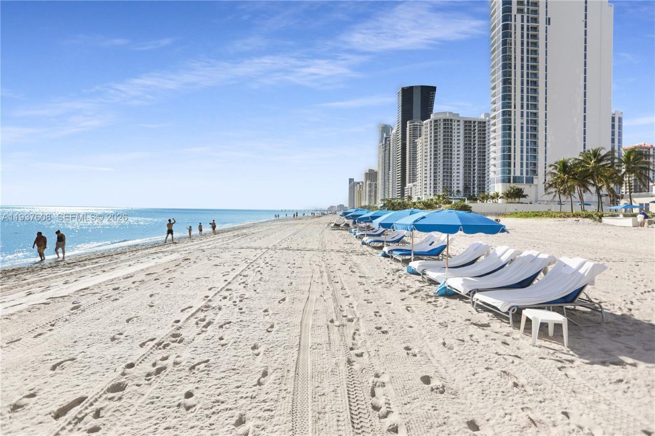 17555 Collins Ave, Unit 308, Sunny Isles Beach, FL 33160 Photo