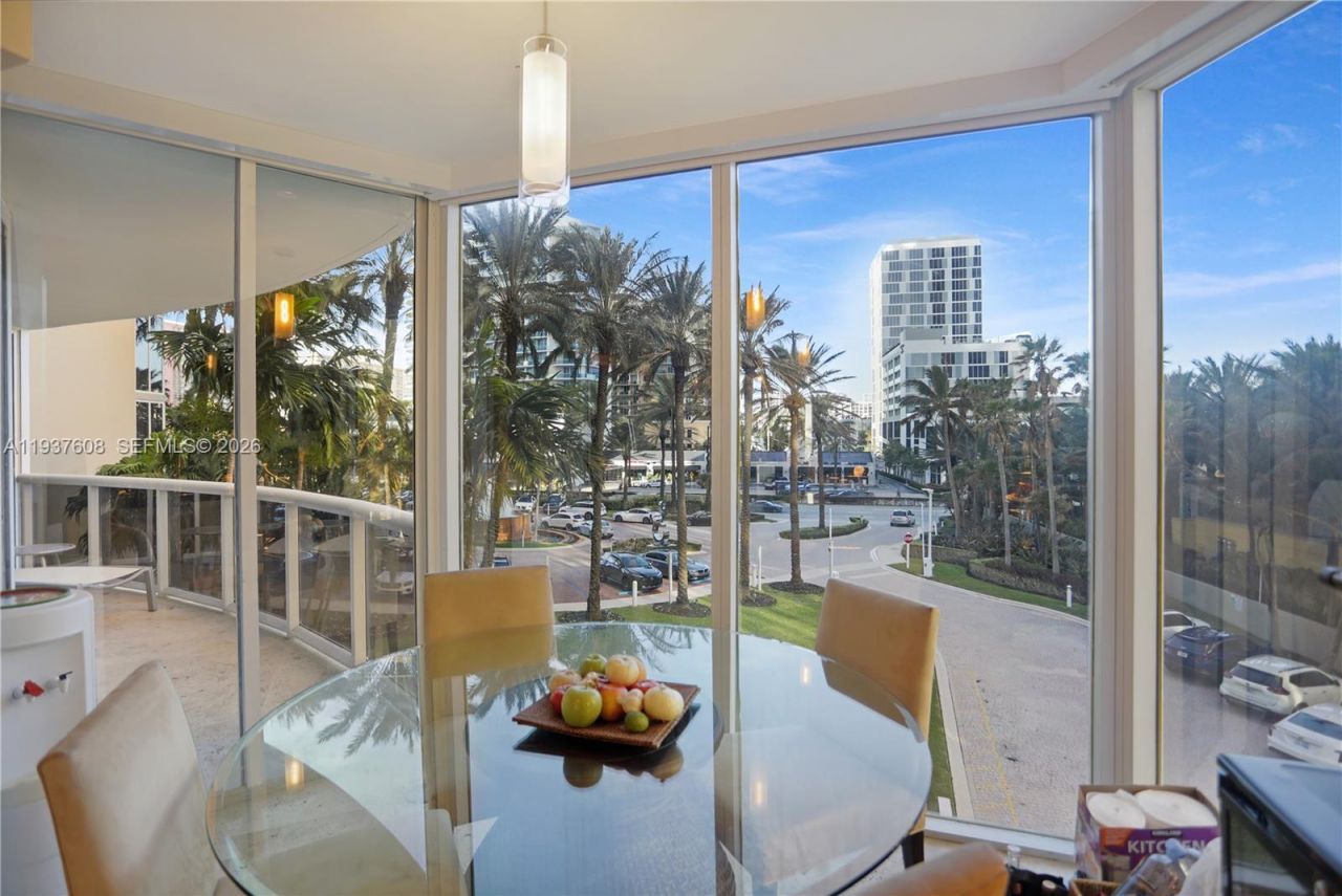 17555 Collins Ave, Unit 308, Sunny Isles Beach, FL 33160 Photo