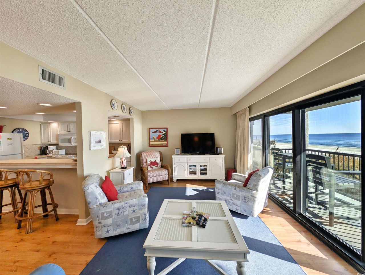 647 Norris Dr. Photo 6