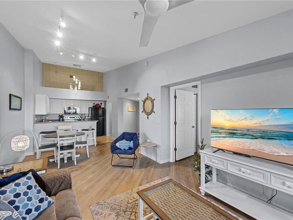 4135 Residence DR, Unit 624, FORT MYERS, FL 33901