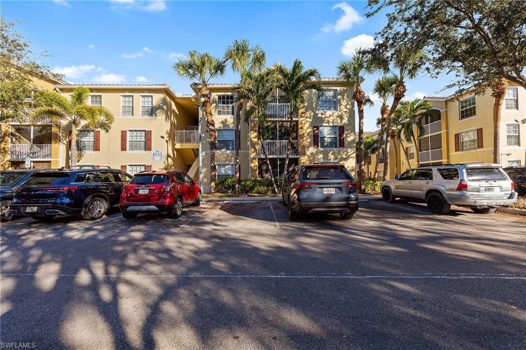 4135 Residence Dr, Unit 624, Fort Myers, FL 33901 Photo