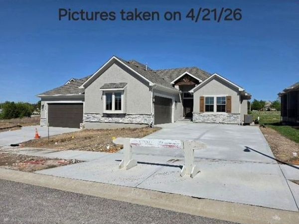 11581 S Millridge Street, Olathe, KS 66061