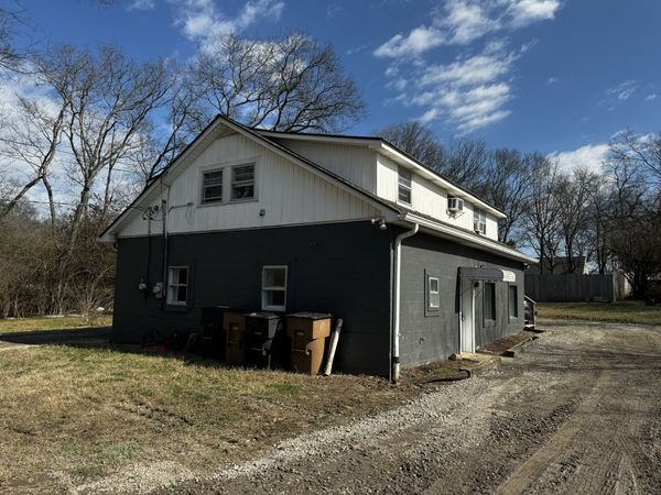 1814 County Hospital Rd , Nashville, TN 37218