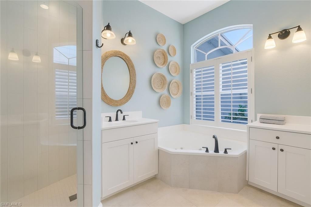 25410 Alicante Dr, Unit 901, Bonita Springs, FL 34134 Photo