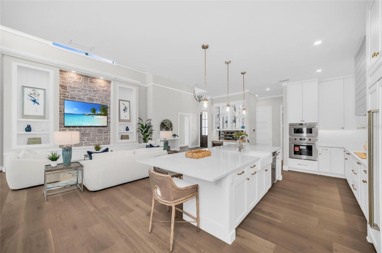1516 S Orange Avenue, Sarasota, FL 34239 Photo