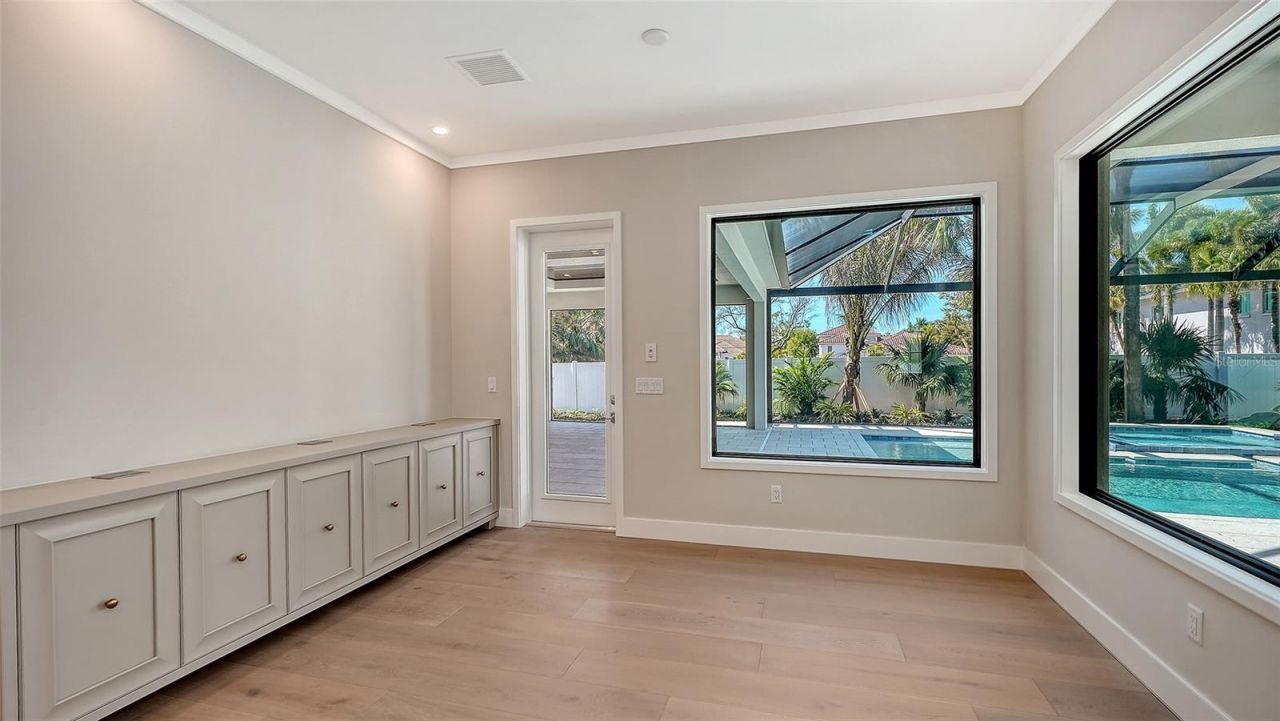 1516 S Orange Avenue, Sarasota, FL 34239 Photo