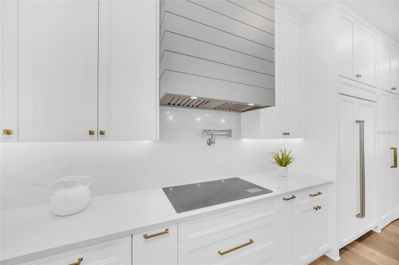 1516 S Orange Avenue, Sarasota, FL 34239 Photo